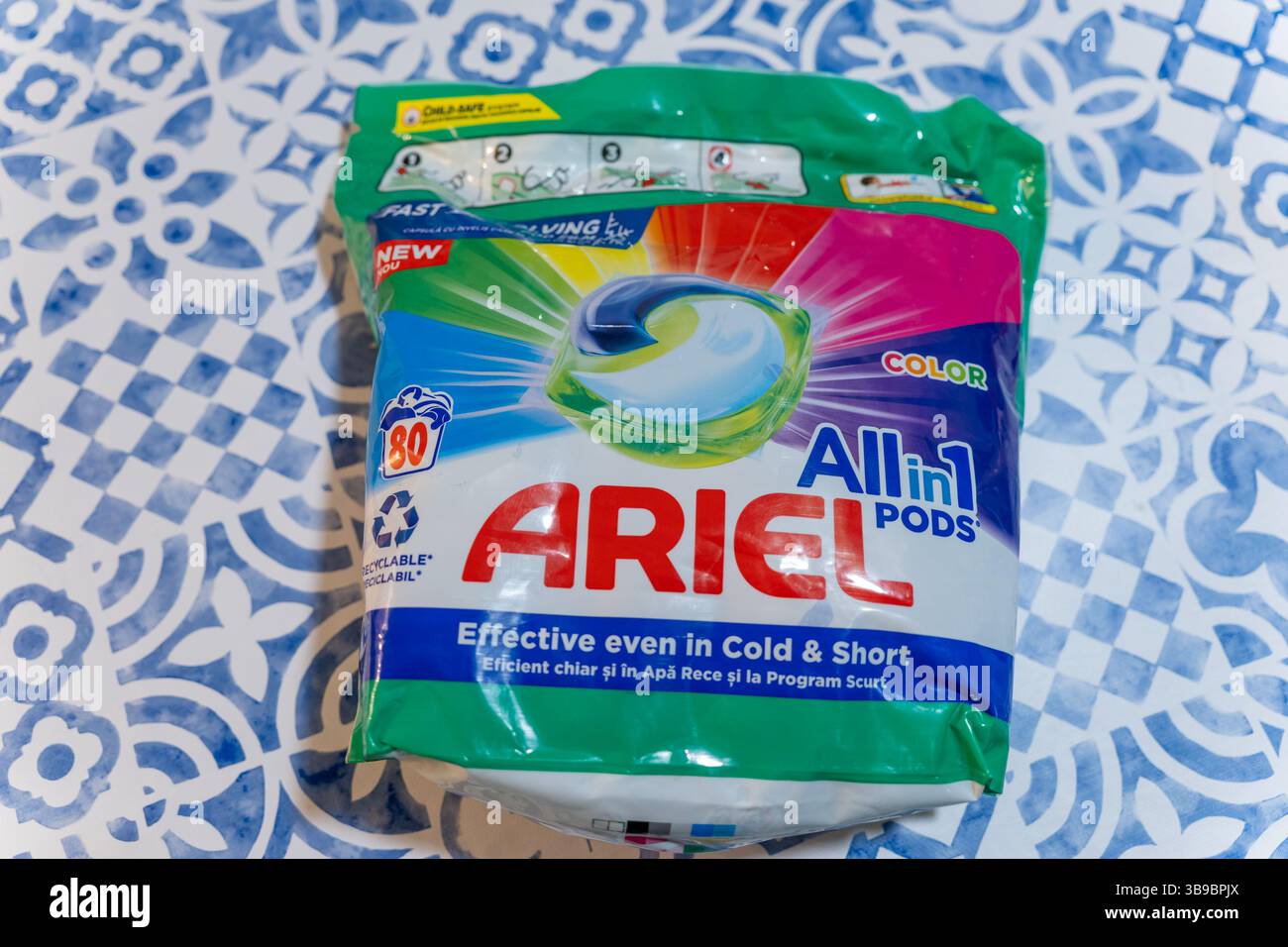 Ariel Capsule Pods 80 Buc Color